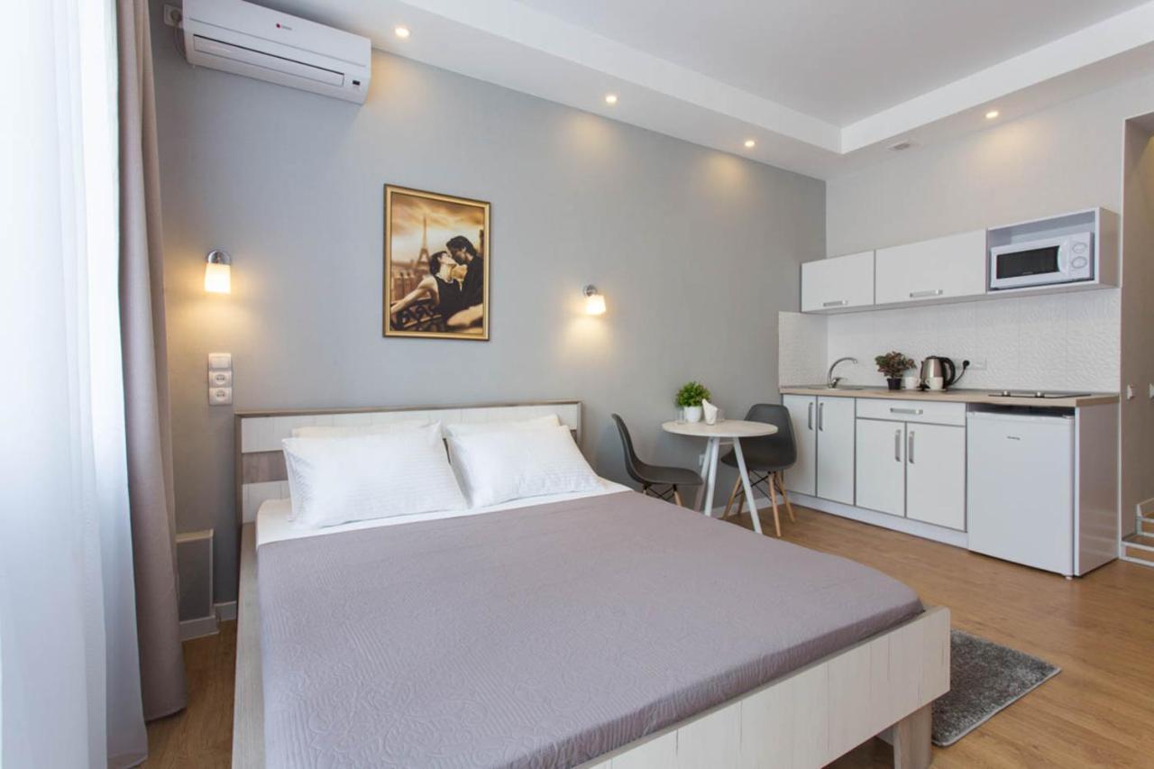 Apartament Lux Beside Metro Universytet, Yaroslava Mudroho - Chernyshevska Str 95-5 Charków