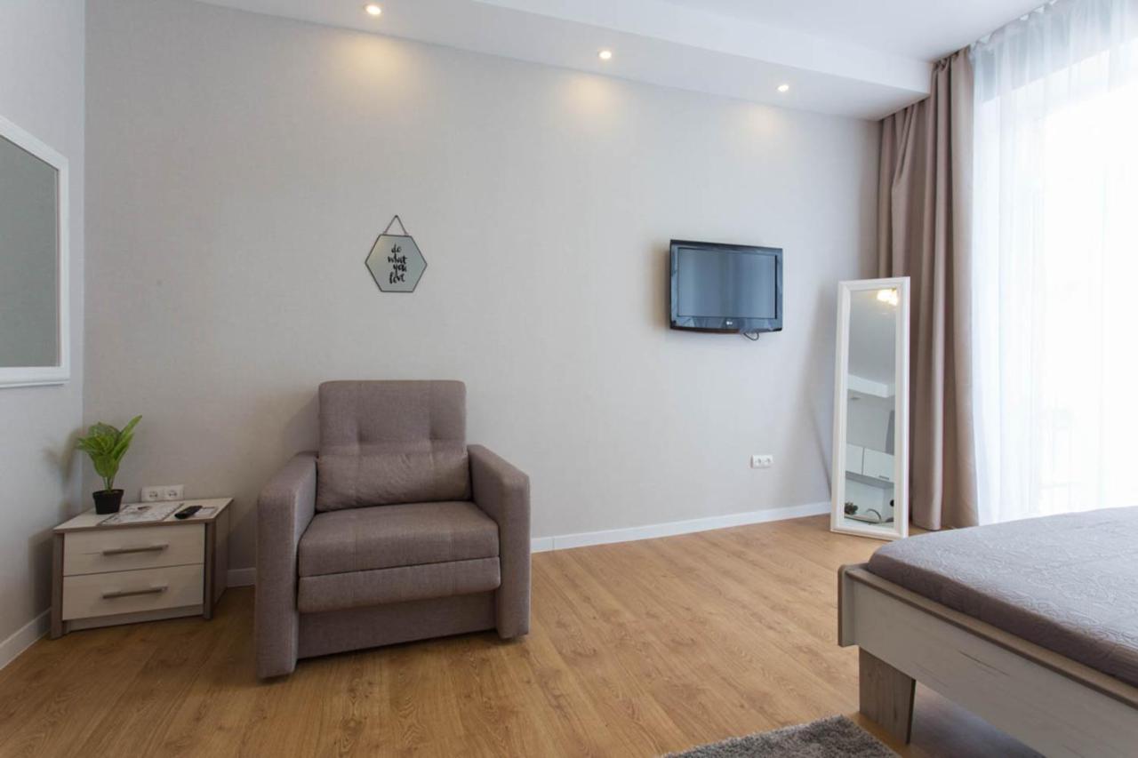 Apartament Lux Beside Metro Universytet, Yaroslava Mudroho - Chernyshevska Str 95-5